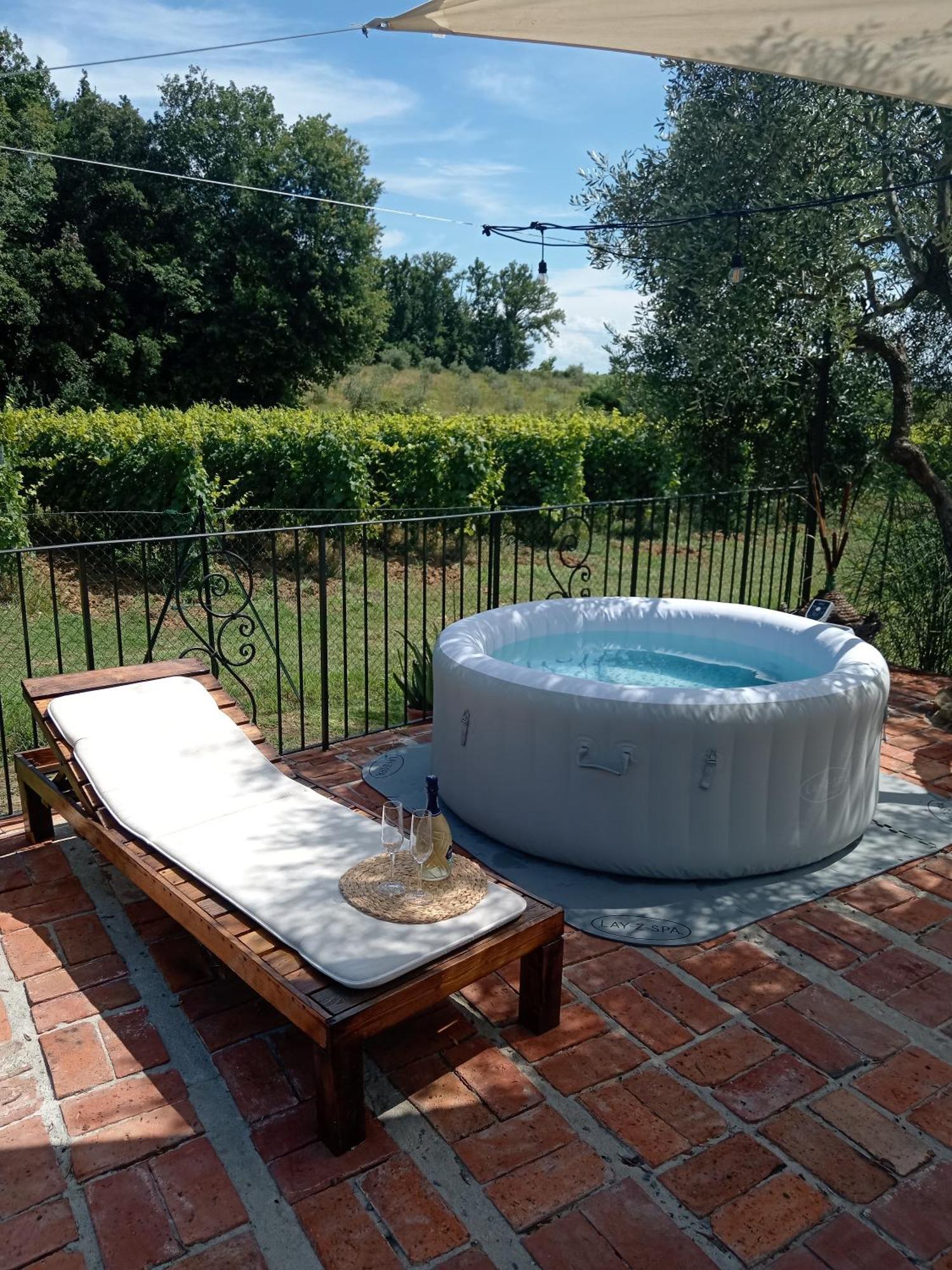 Casale - La Camera Di Leda Lamporecchio Rom bilde